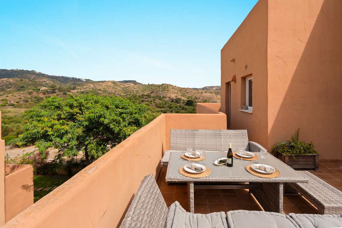 Appartement te koop in Marbella | 2 slaapkamers H5502505