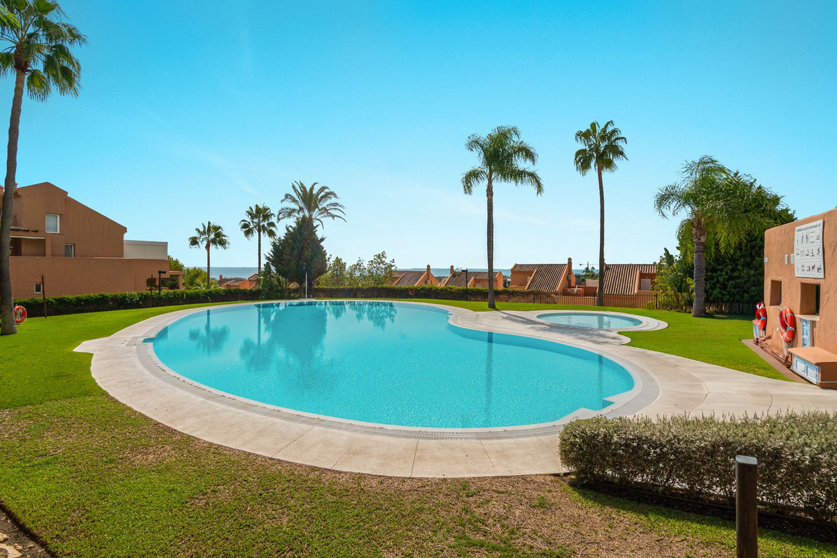 Appartement te koop in Marbella | 2 slaapkamers H5502505