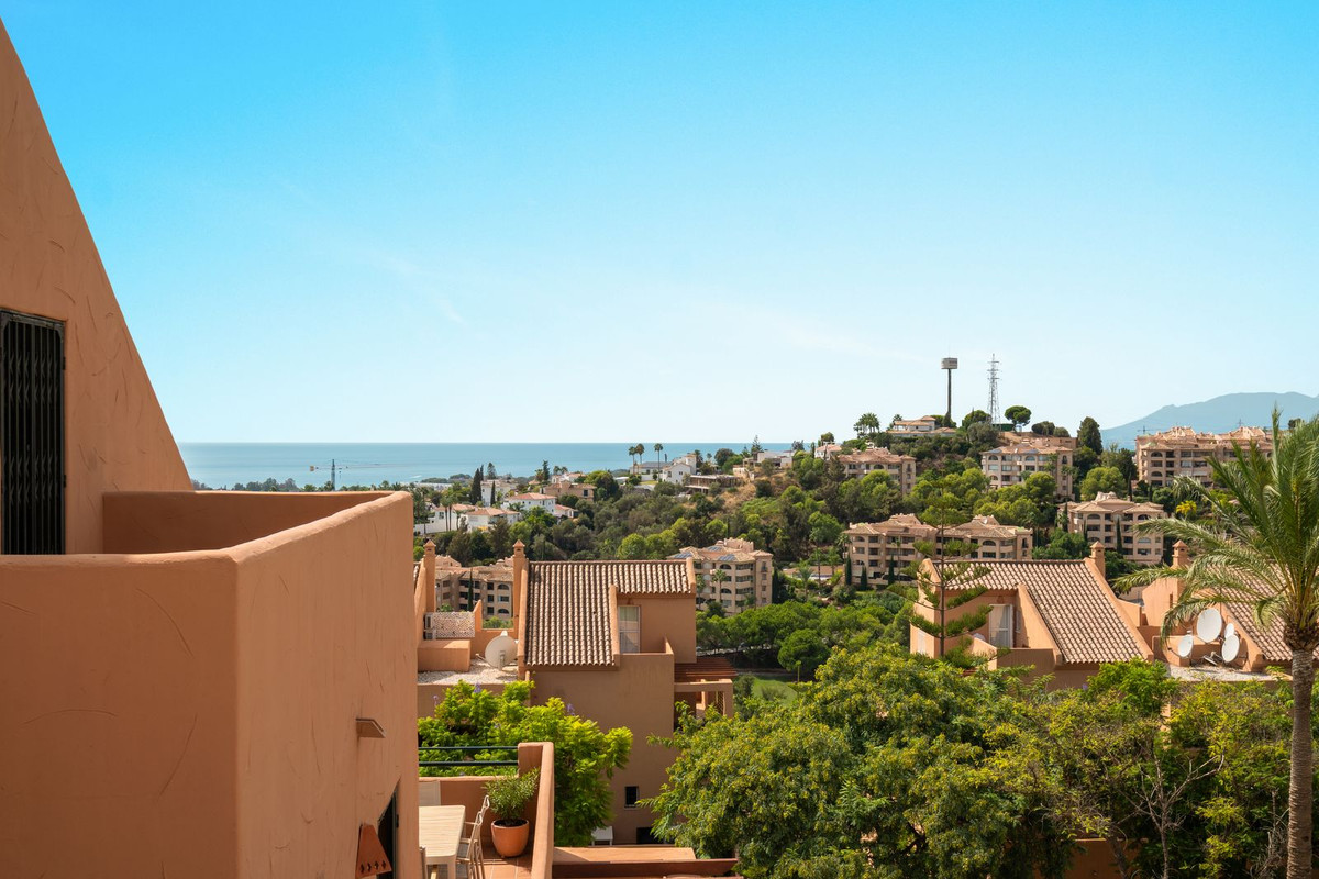 Appartement te koop in Marbella | 2 slaapkamers H5502505