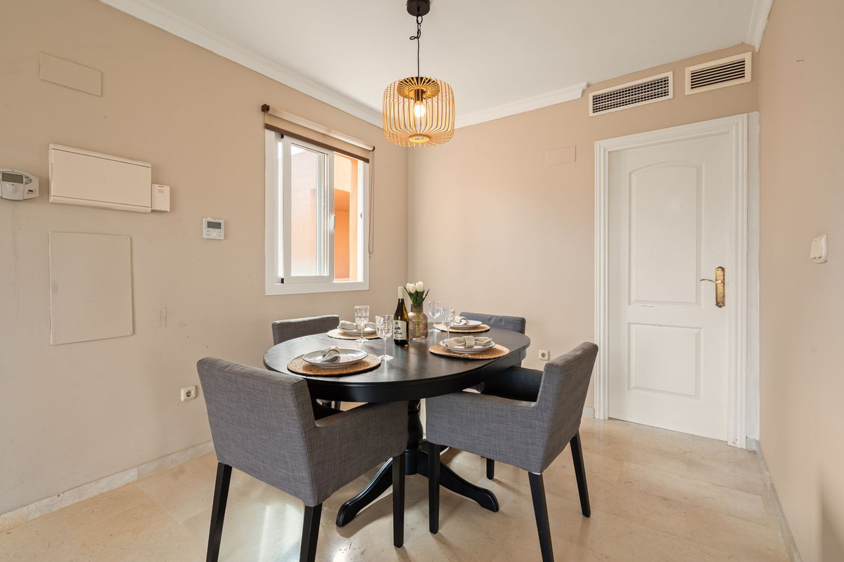 Appartement te koop in Marbella | 2 slaapkamers H5502505