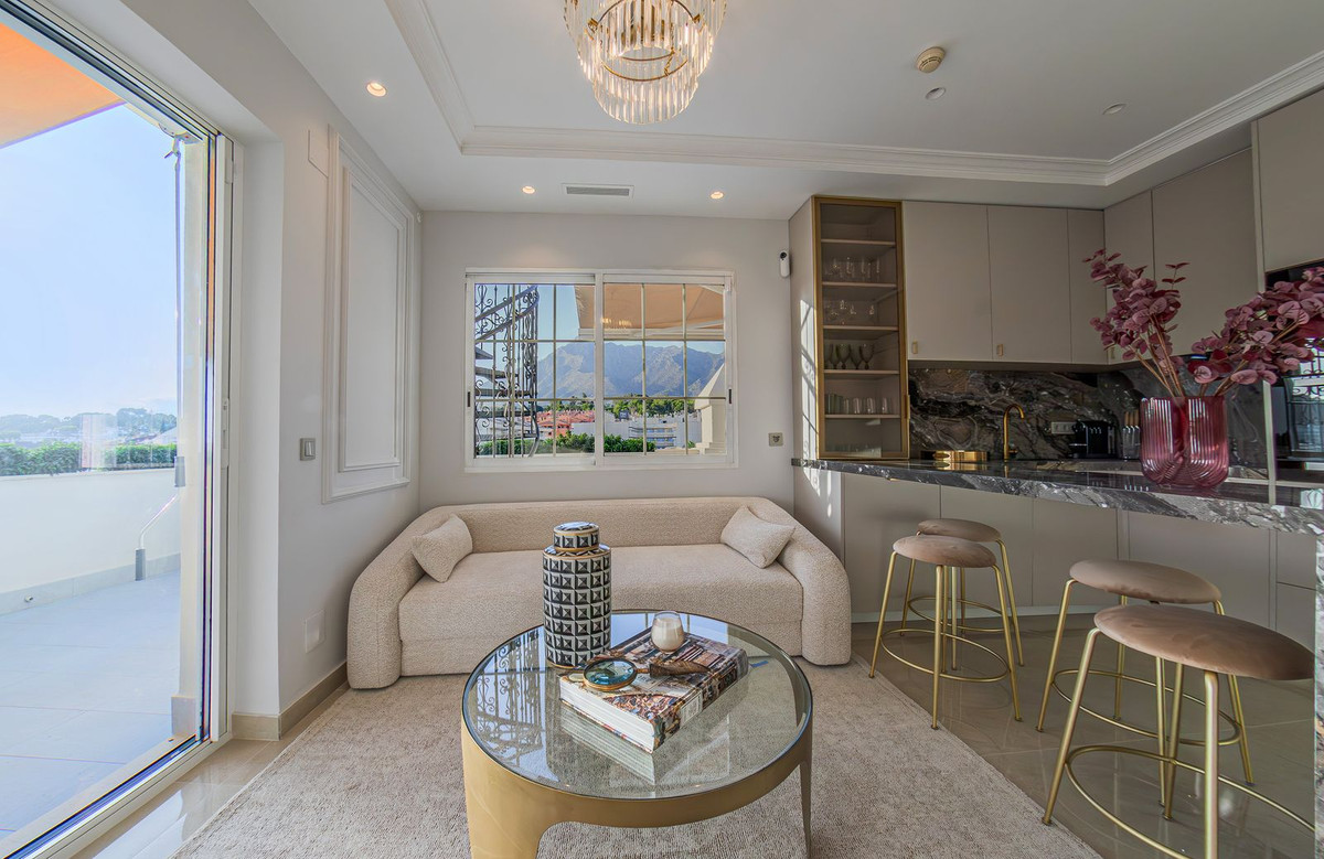 Penthouse te koop in Marbella | 2 slaapkamers H5502802