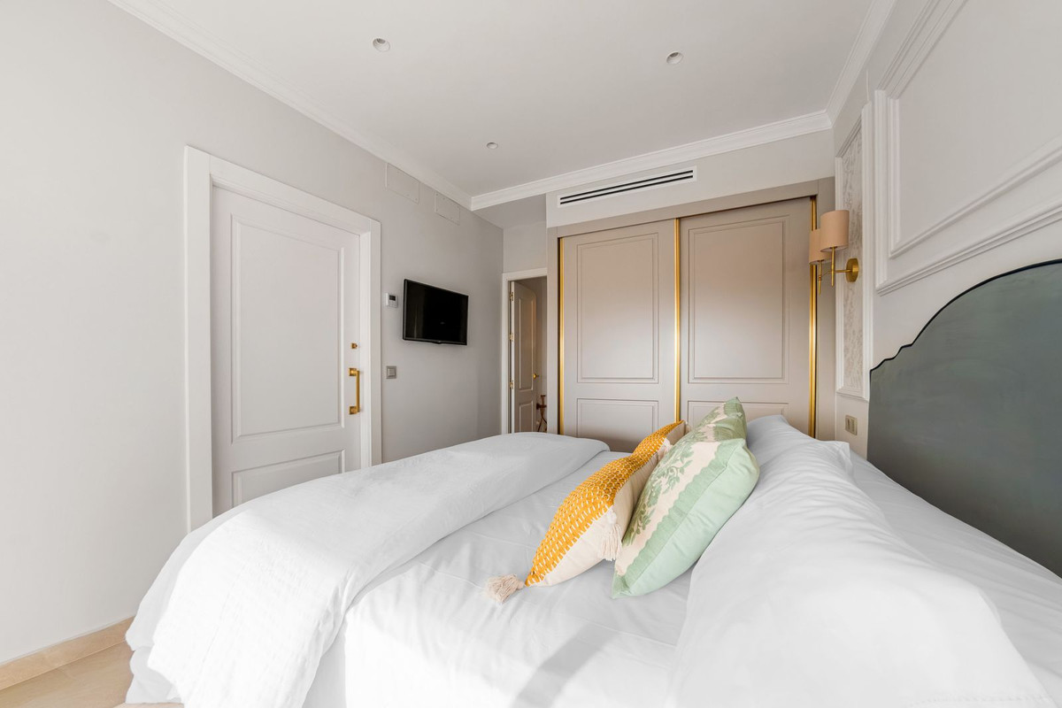 Penthouse te koop in Marbella | 2 slaapkamers H5502802