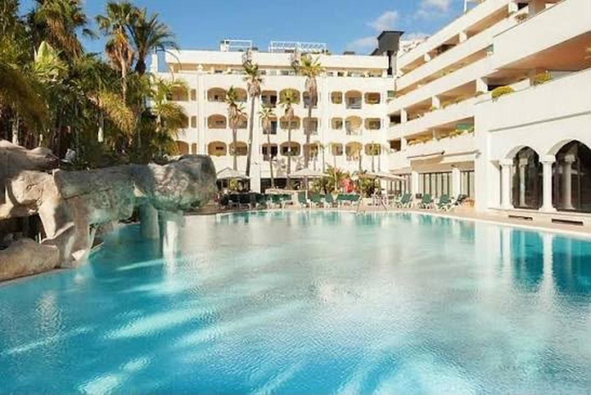 Penthouse te koop in Marbella | 2 slaapkamers H5502802