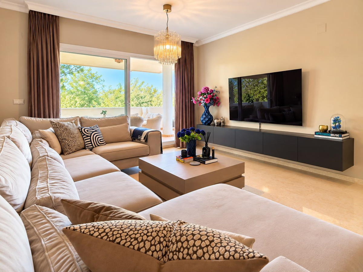 Appartement te koop in Marbella | 3 slaapkamers H5504635