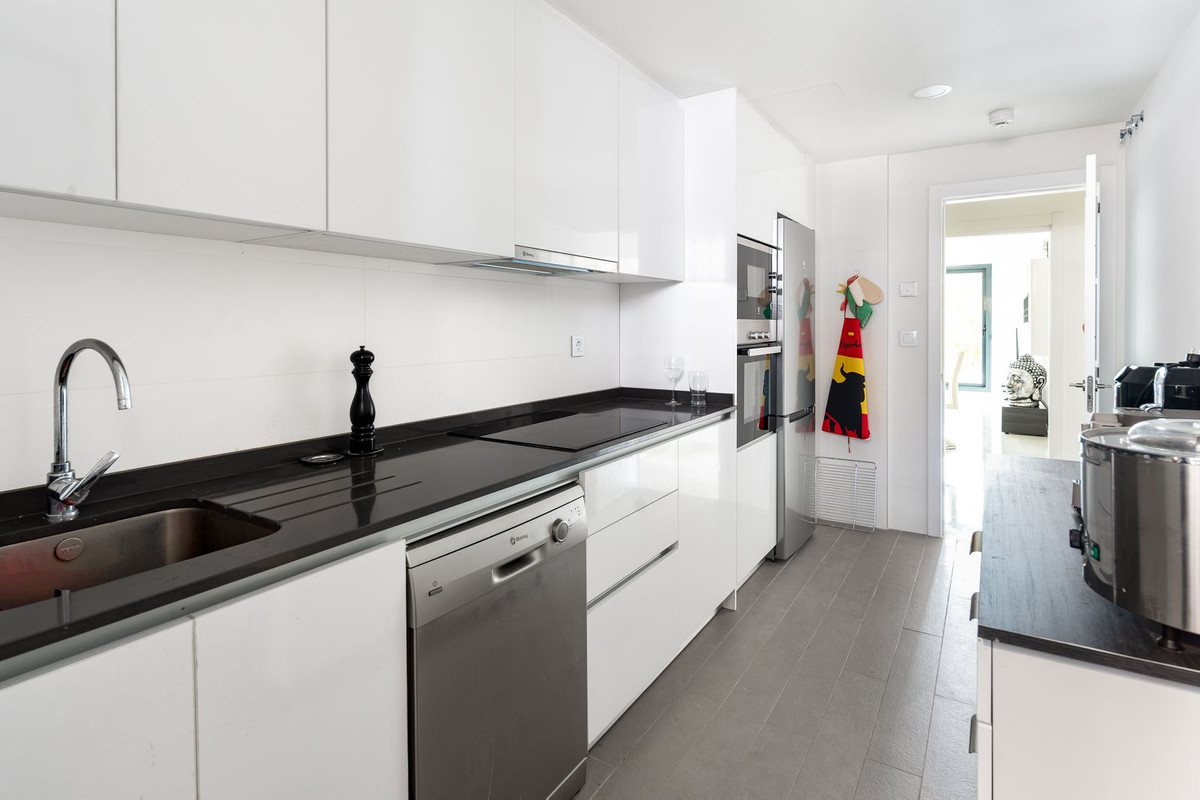 Appartement te koop in Marbella | 2 slaapkamers H5507971