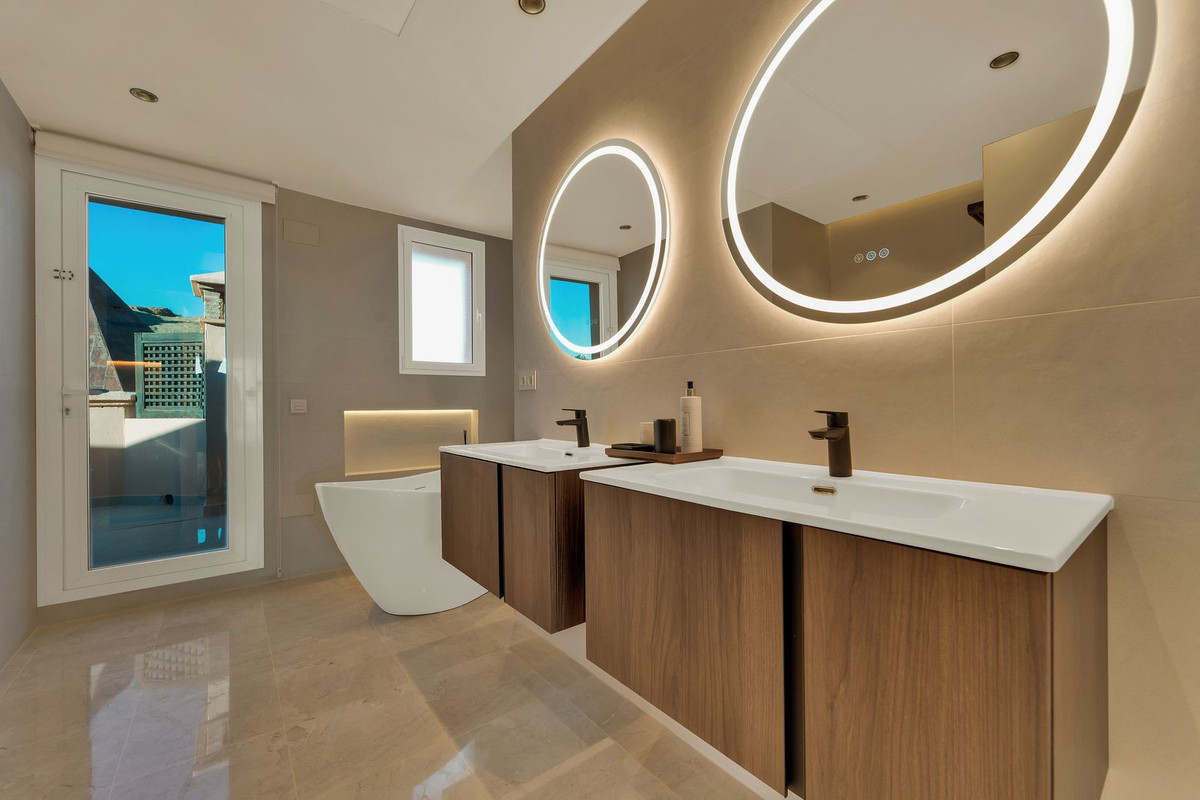 Property main view 36