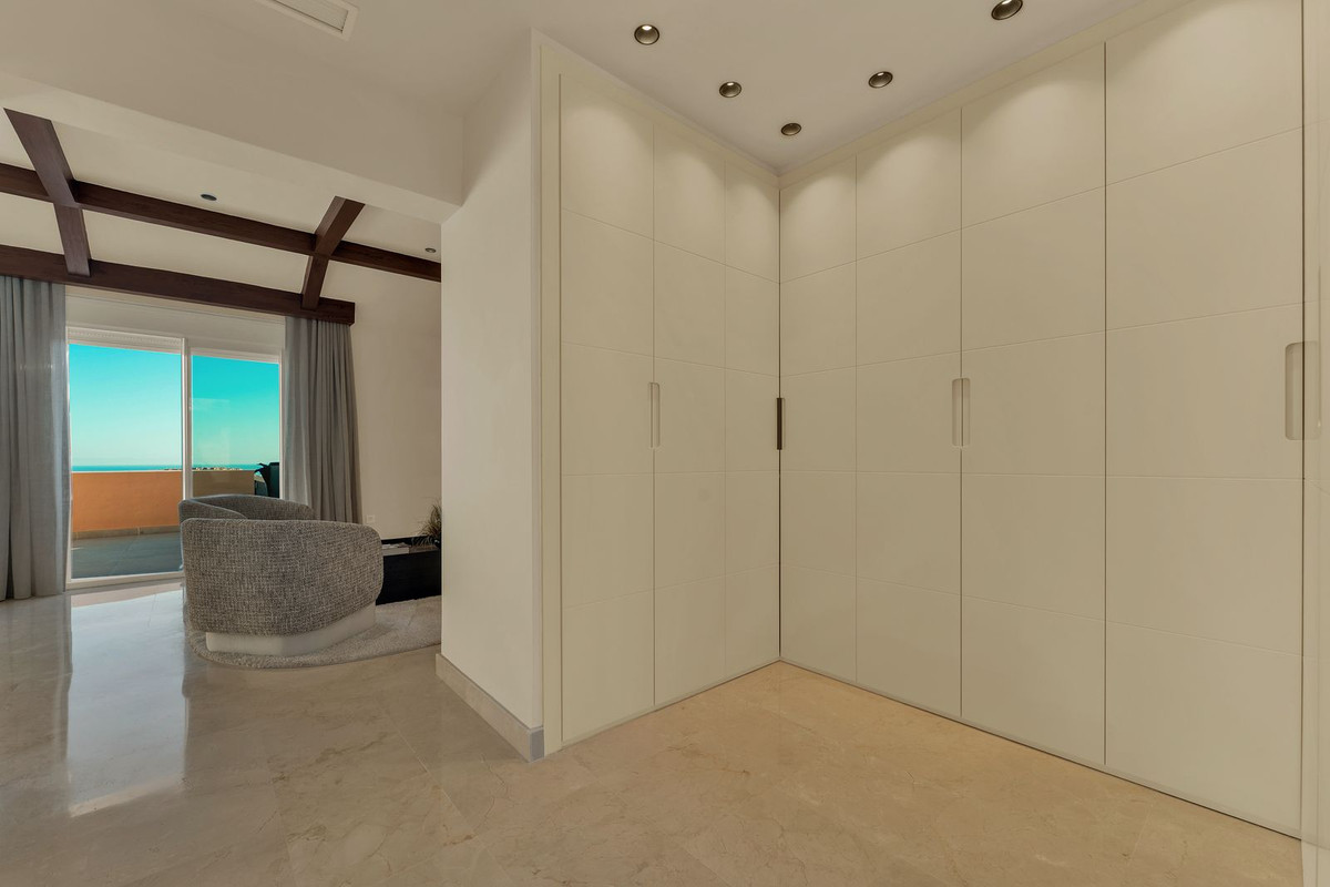 Property main view 40