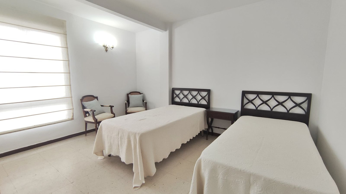 Appartement te koop in Marbella | 4 slaapkamers H5510224