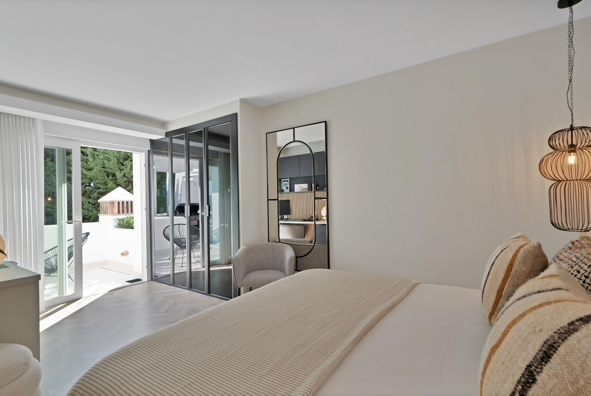 Appartement te koop in Marbella | 3 slaapkamers H5510839