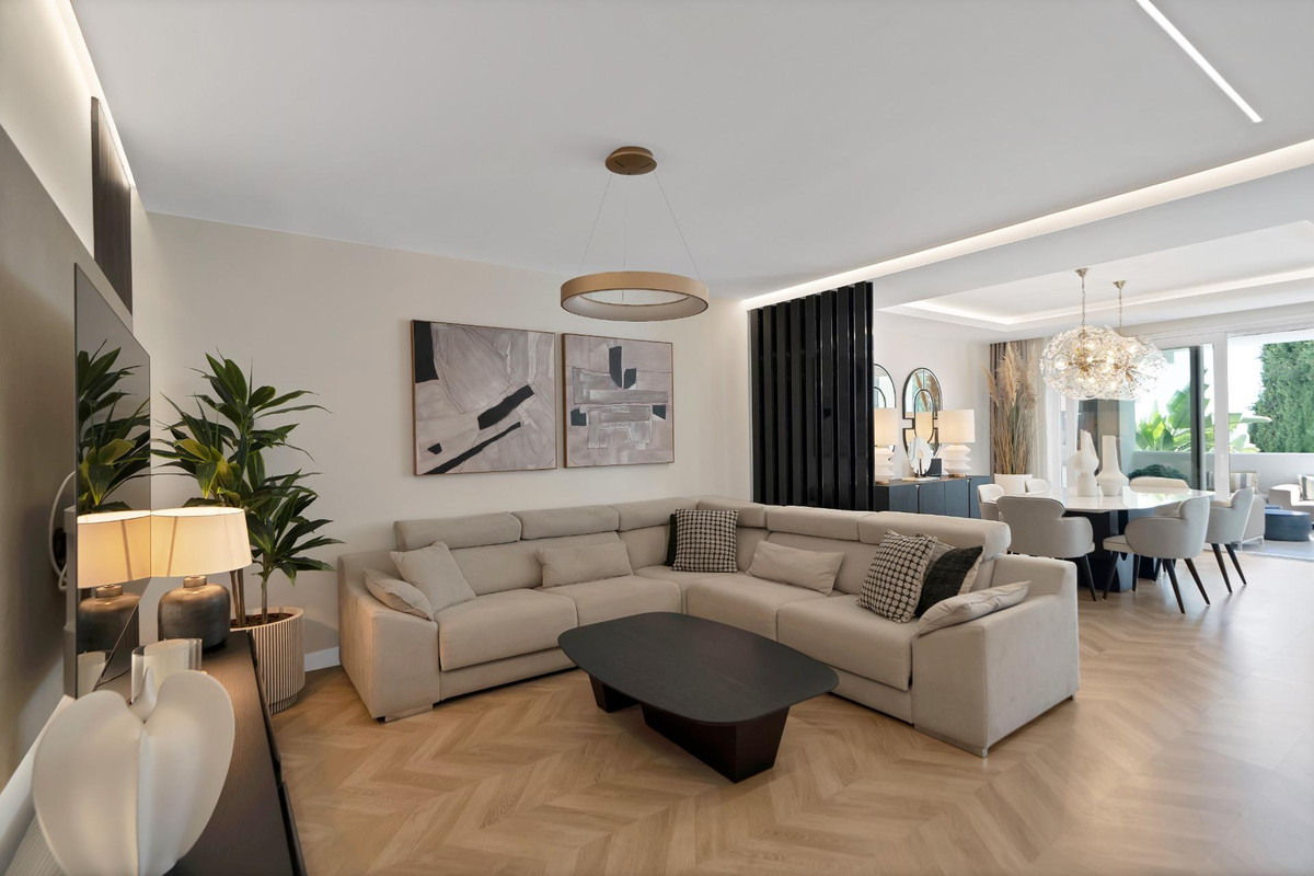 Appartement te koop in Marbella | 3 slaapkamers H5510839