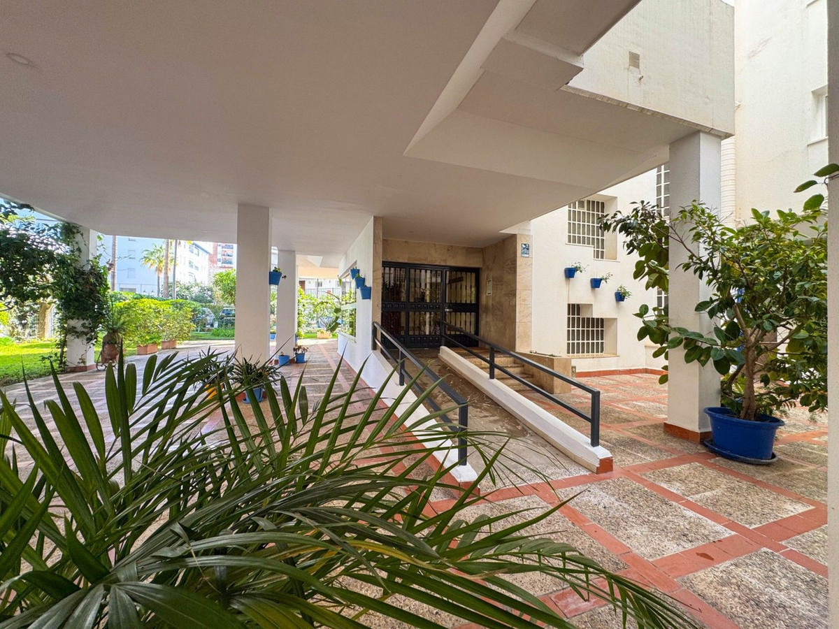 Appartement te koop in Marbella | 3 slaapkamers H5511430