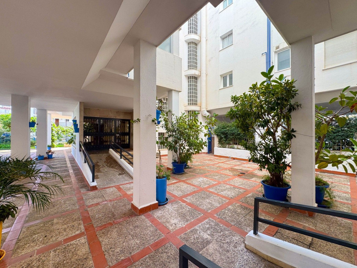 Appartement te koop in Marbella | 3 slaapkamers H5511430
