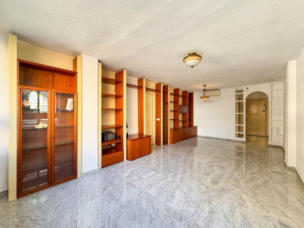 Appartement te koop in Marbella | 3 slaapkamers H5511430