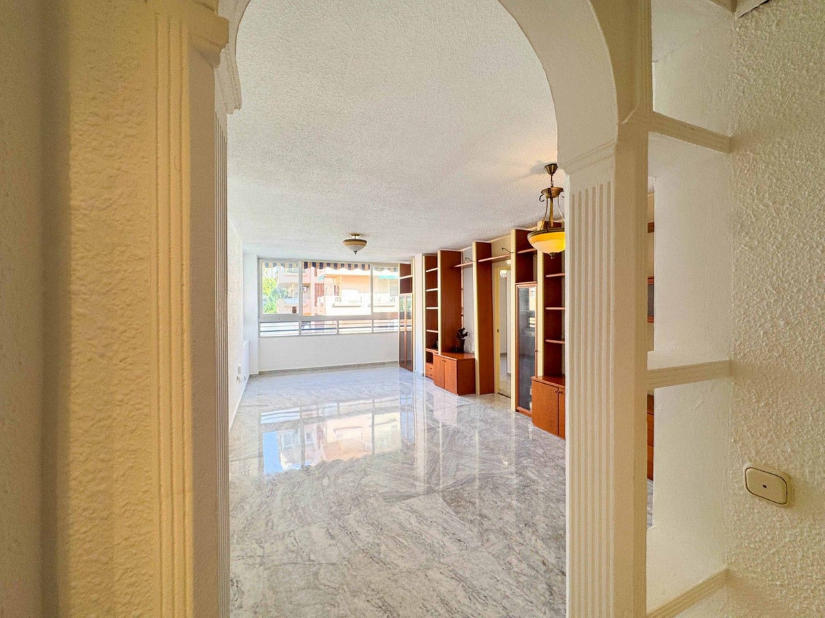 Appartement te koop in Marbella | 3 slaapkamers H5511430