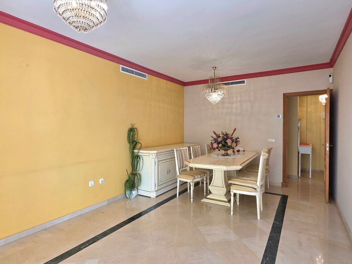 Appartement te koop in Marbella | 2 slaapkamers H5512318