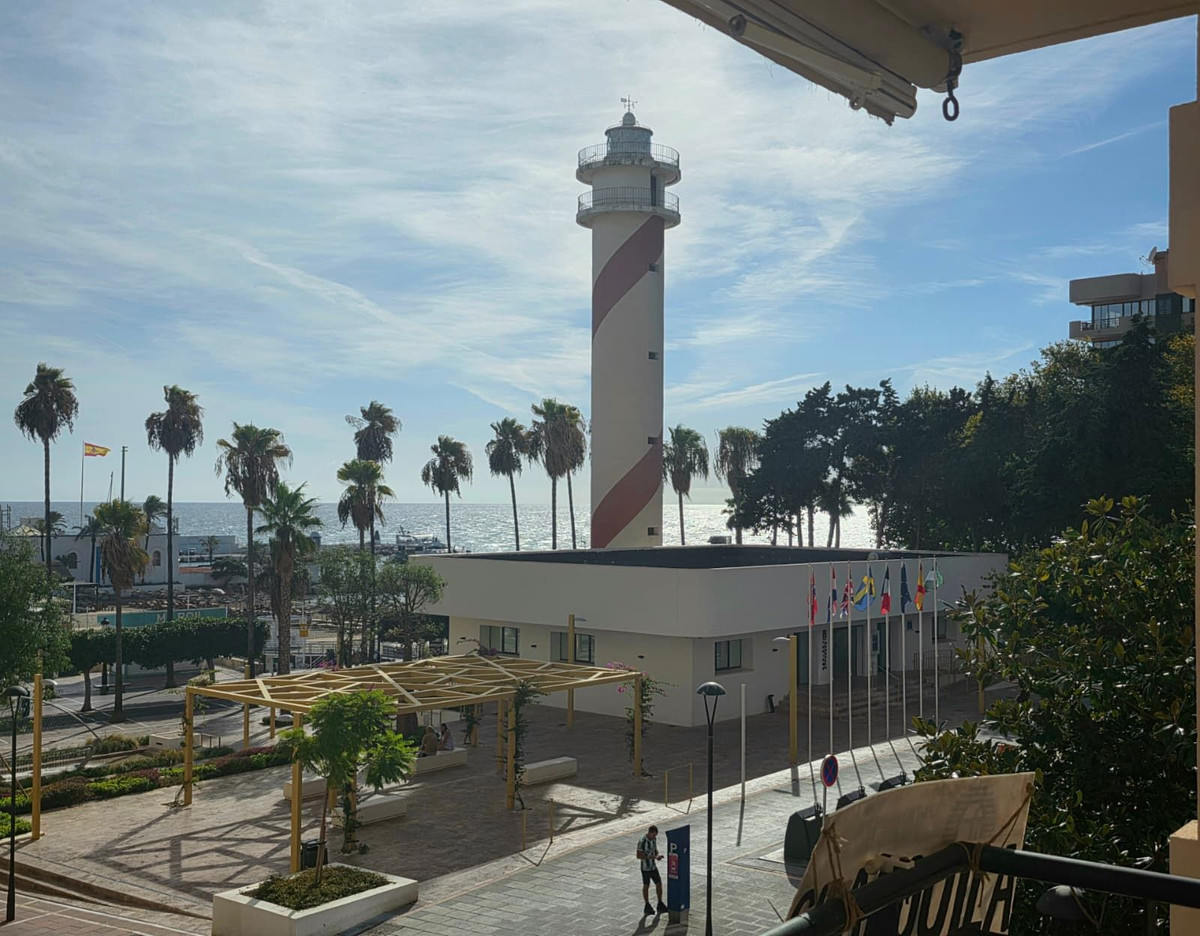 Appartement te koop in Marbella | 2 slaapkamers H5512318