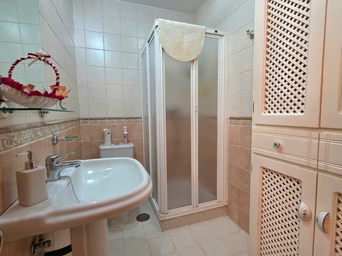 Appartement te koop in Marbella | 2 slaapkamers H5512318
