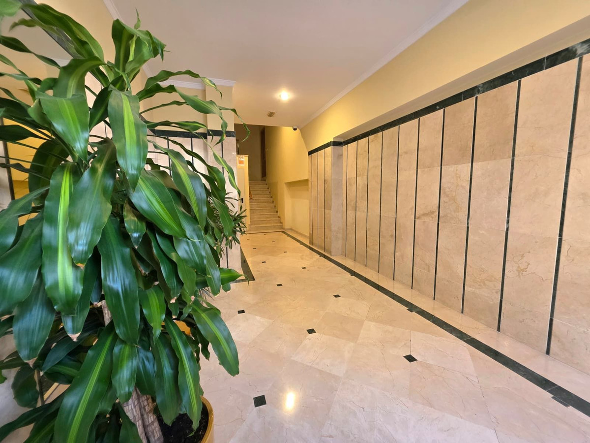 Appartement te koop in Marbella | 2 slaapkamers H5512318