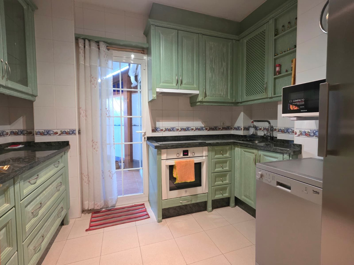 Appartement te koop in Marbella | 2 slaapkamers H5512318