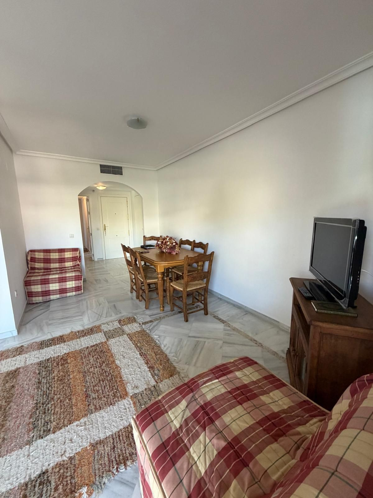 Appartement te koop in Marbella | 2 slaapkamers H5516179