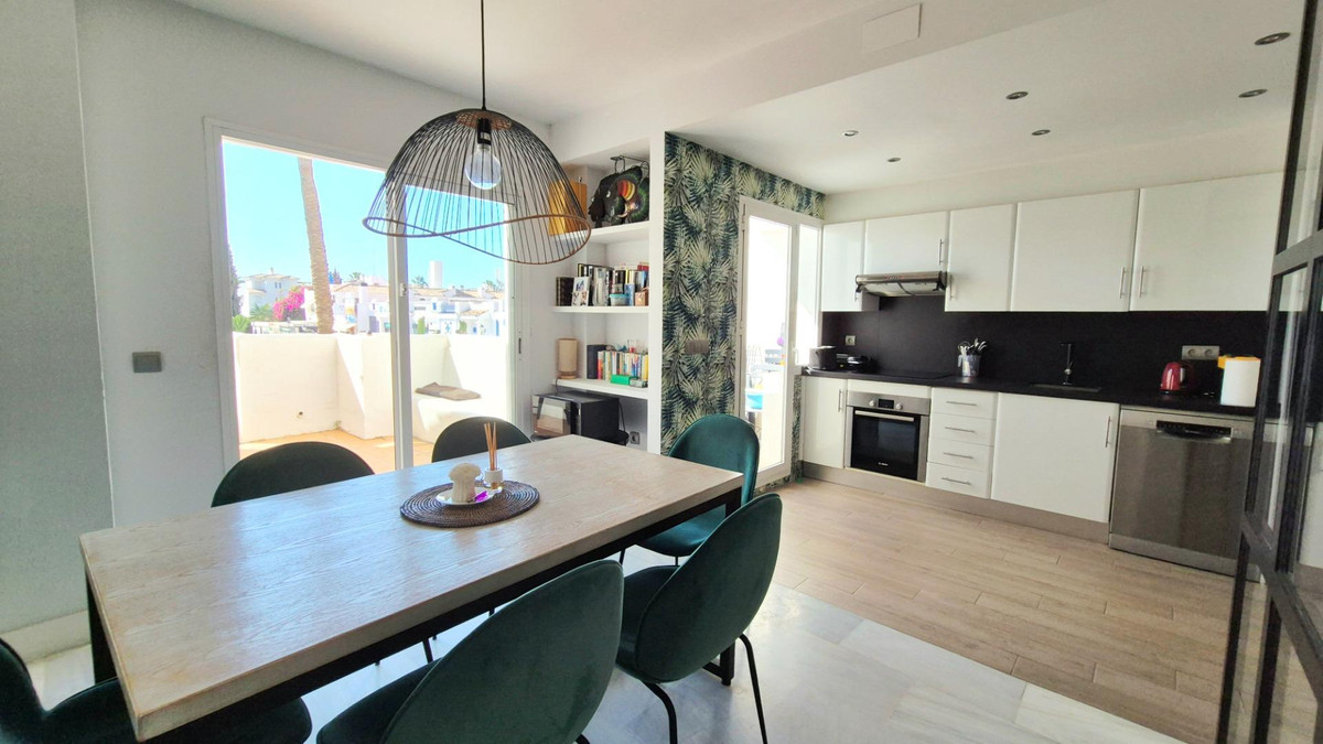 Appartement te koop in Marbella | 3 slaapkamers H5516503