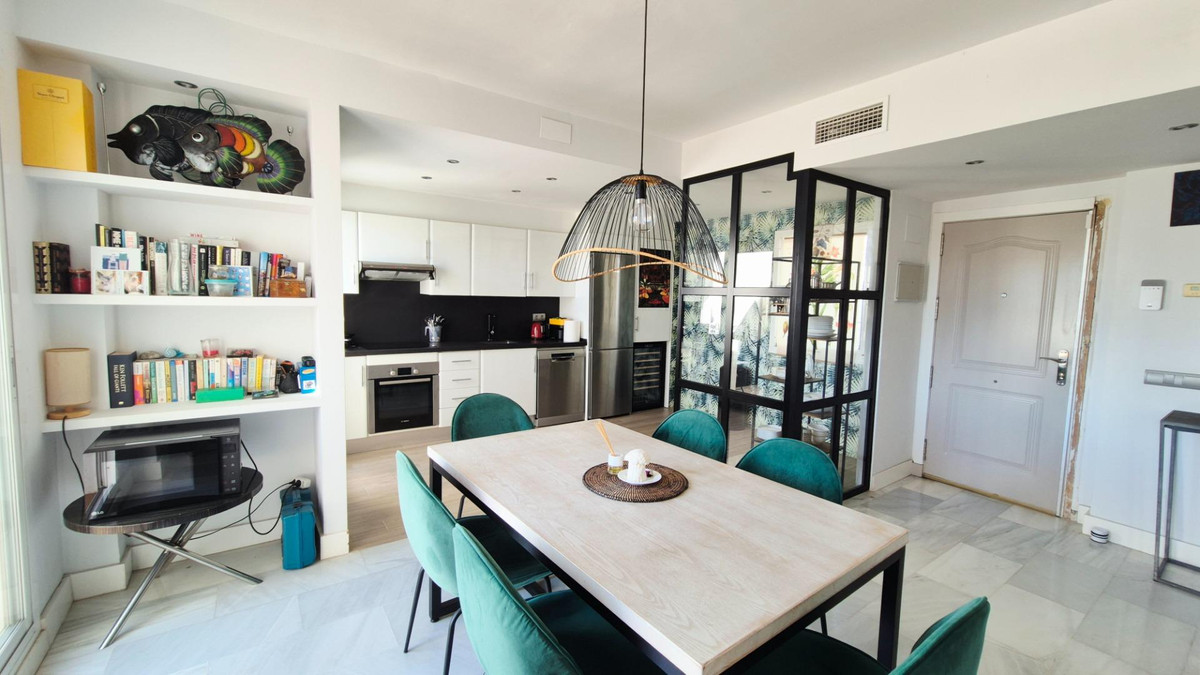 Appartement te koop in Marbella | 3 slaapkamers H5516503