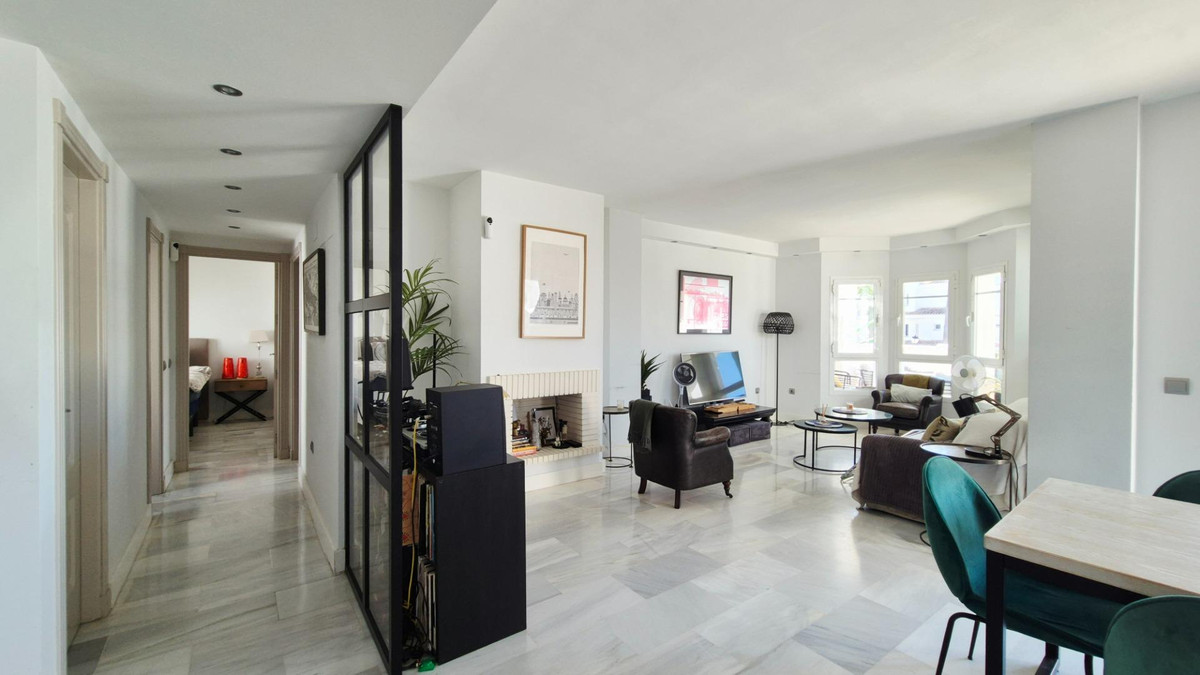 Appartement te koop in Marbella | 3 slaapkamers H5516503