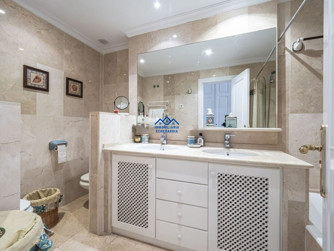 Appartement te koop in Marbella | 2 slaapkamers H5521351