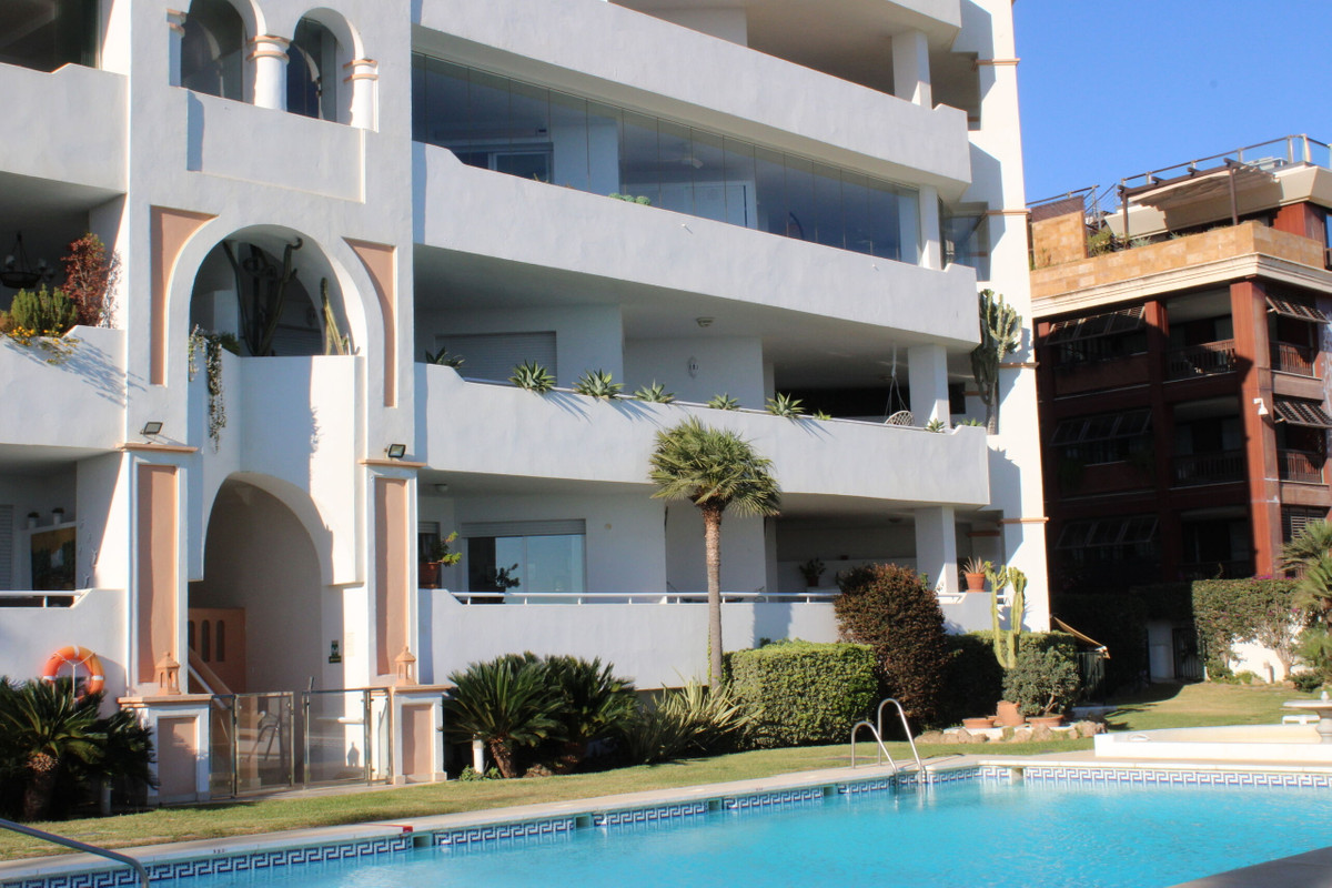 Appartement te koop in Marbella | 3 slaapkamers H5523727