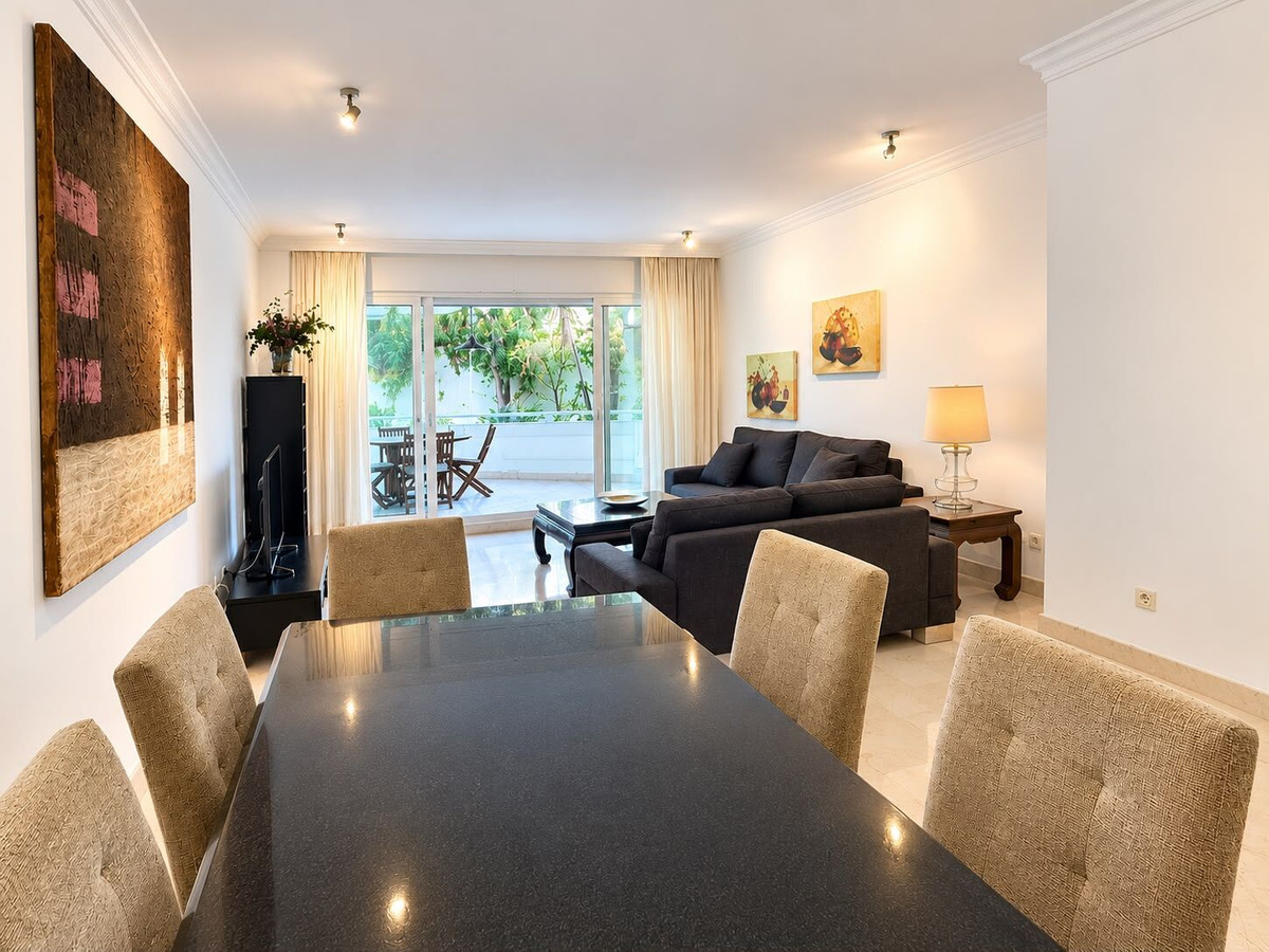Appartement te koop in Marbella | 3 slaapkamers H5523727