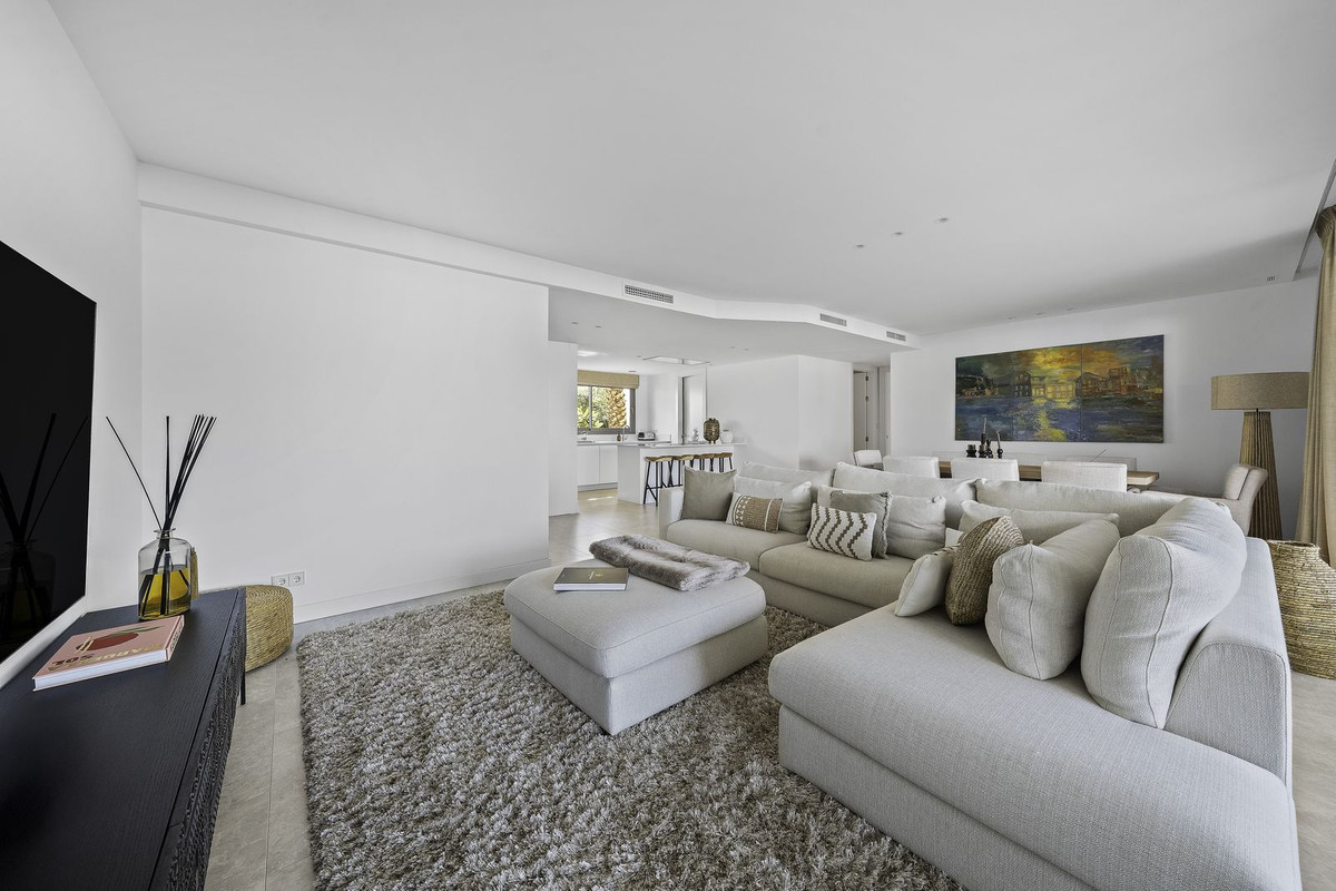 Appartement te koop in Marbella | 3 slaapkamers H5523868