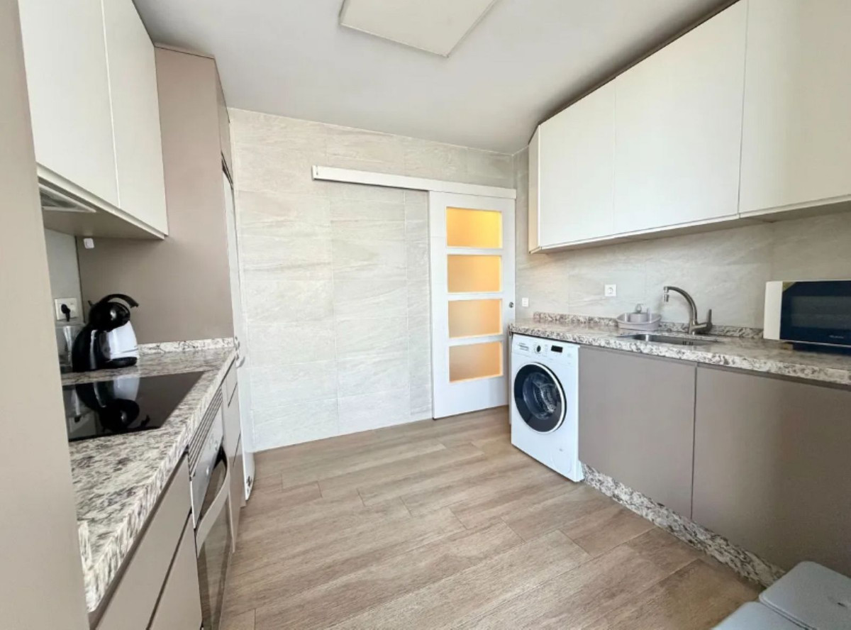 Appartement te koop in Marbella | 2 slaapkamers H5526424