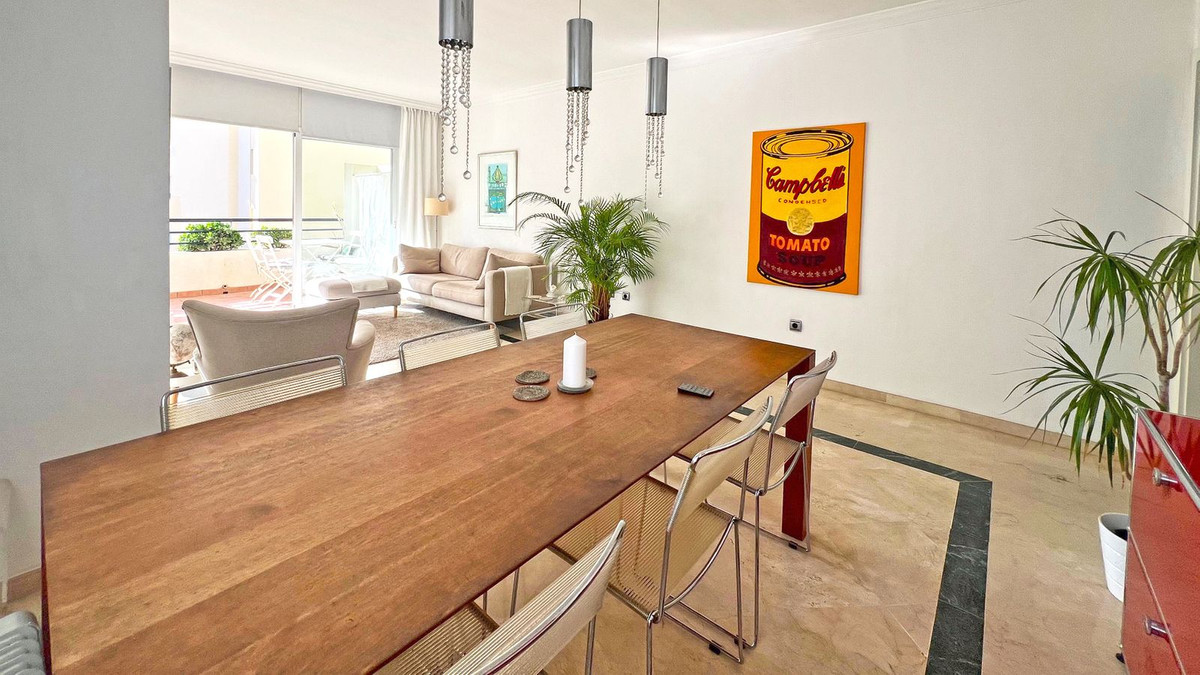 Appartement te koop in Marbella | 4 slaapkamers H5528284