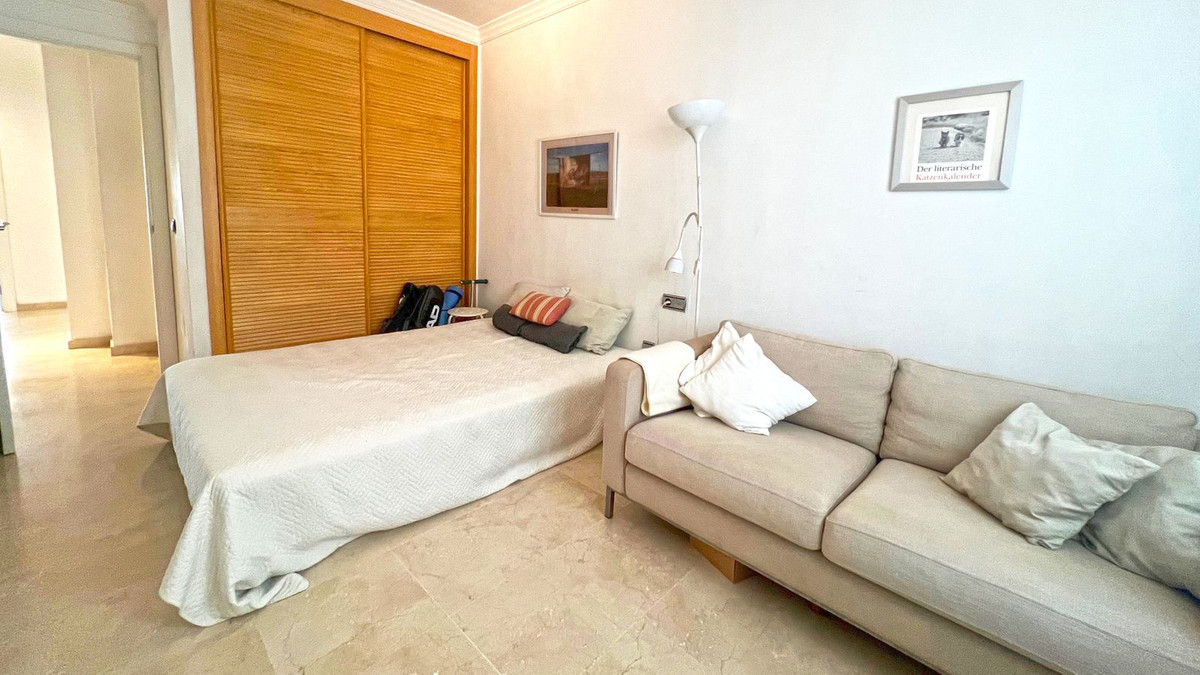 Appartement te koop in Marbella | 4 slaapkamers H5528284
