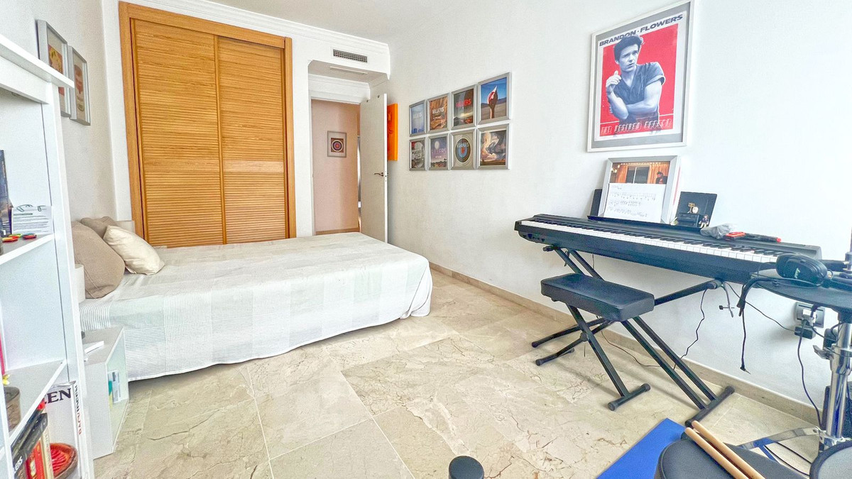 Appartement te koop in Marbella | 4 slaapkamers H5528284