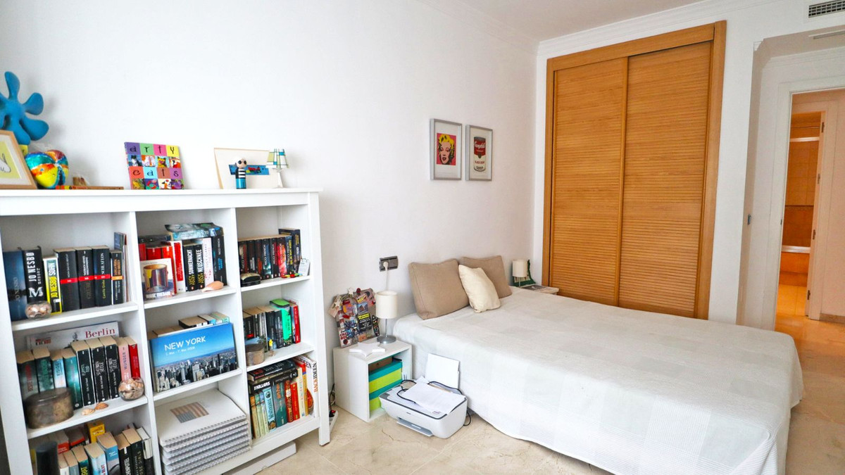 Appartement te koop in Marbella | 4 slaapkamers H5528284