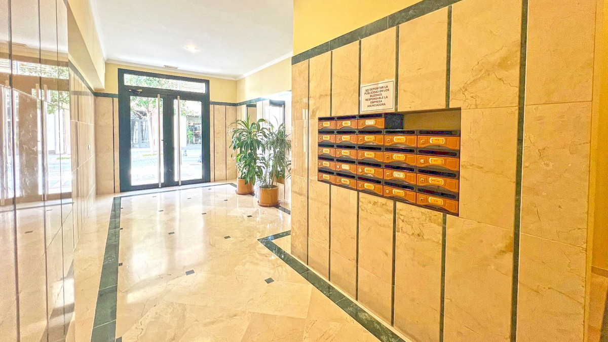 Appartement te koop in Marbella | 4 slaapkamers H5528284