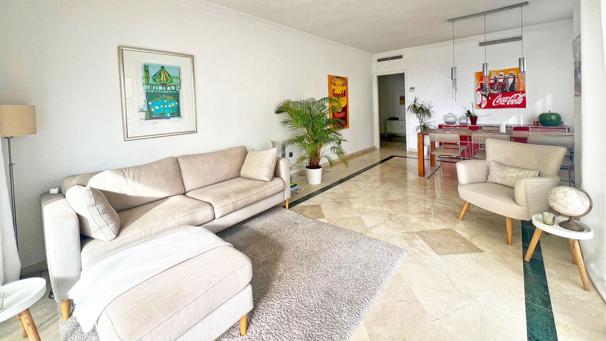Appartement te koop in Marbella | 4 slaapkamers H5528284