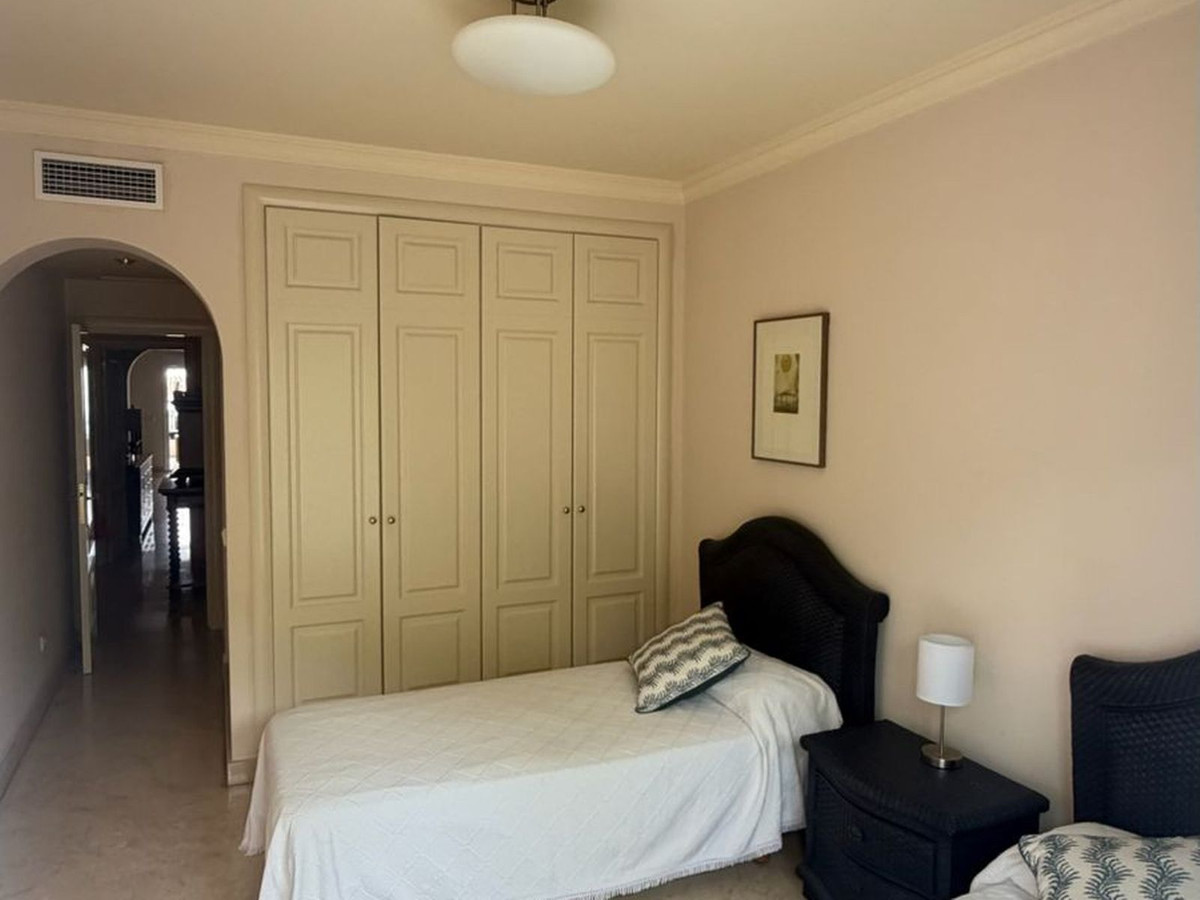 Property main view 33