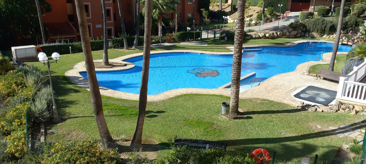 Appartement te koop in Marbella | 2 slaapkamers H5530441