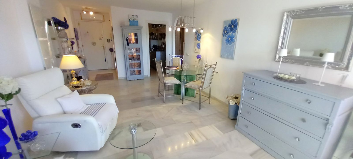Appartement te koop in Marbella | 2 slaapkamers H5530441