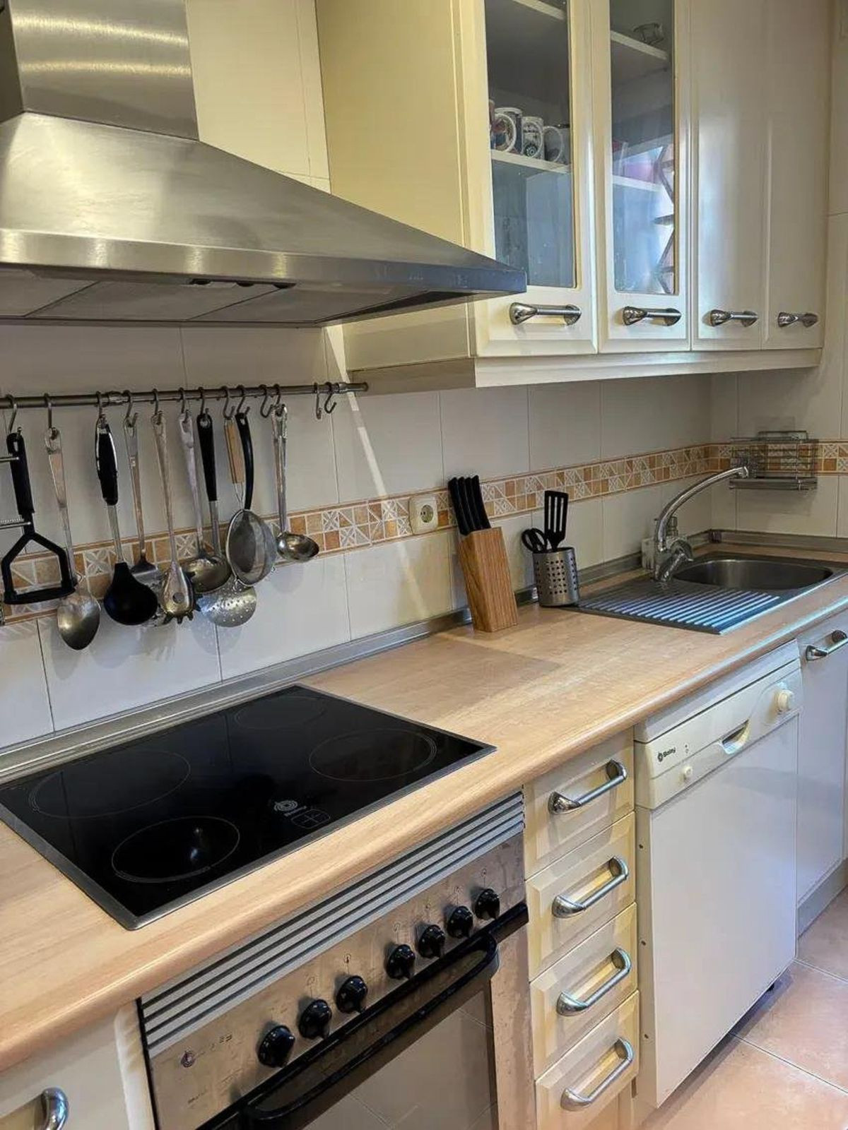 Tussenverdieping Appartement in Marbesa-11