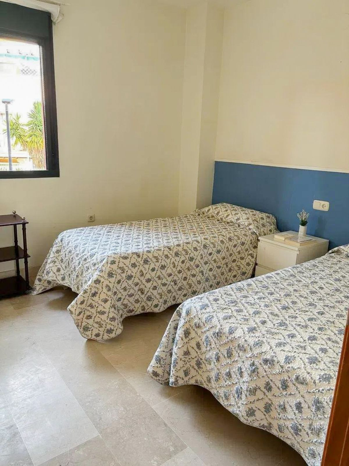 Tussenverdieping Appartement in Marbesa-19