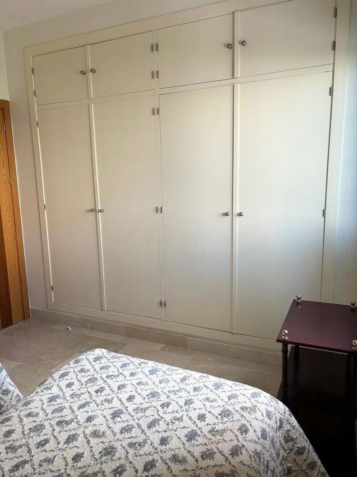 Tussenverdieping Appartement in Marbesa-20