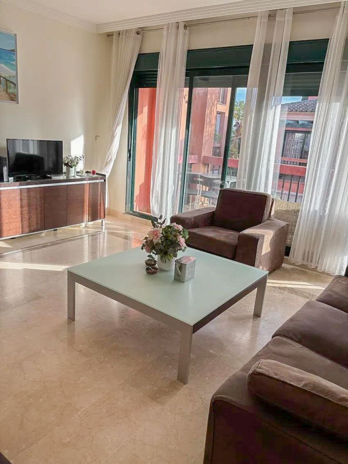 Tussenverdieping Appartement in Marbesa-3