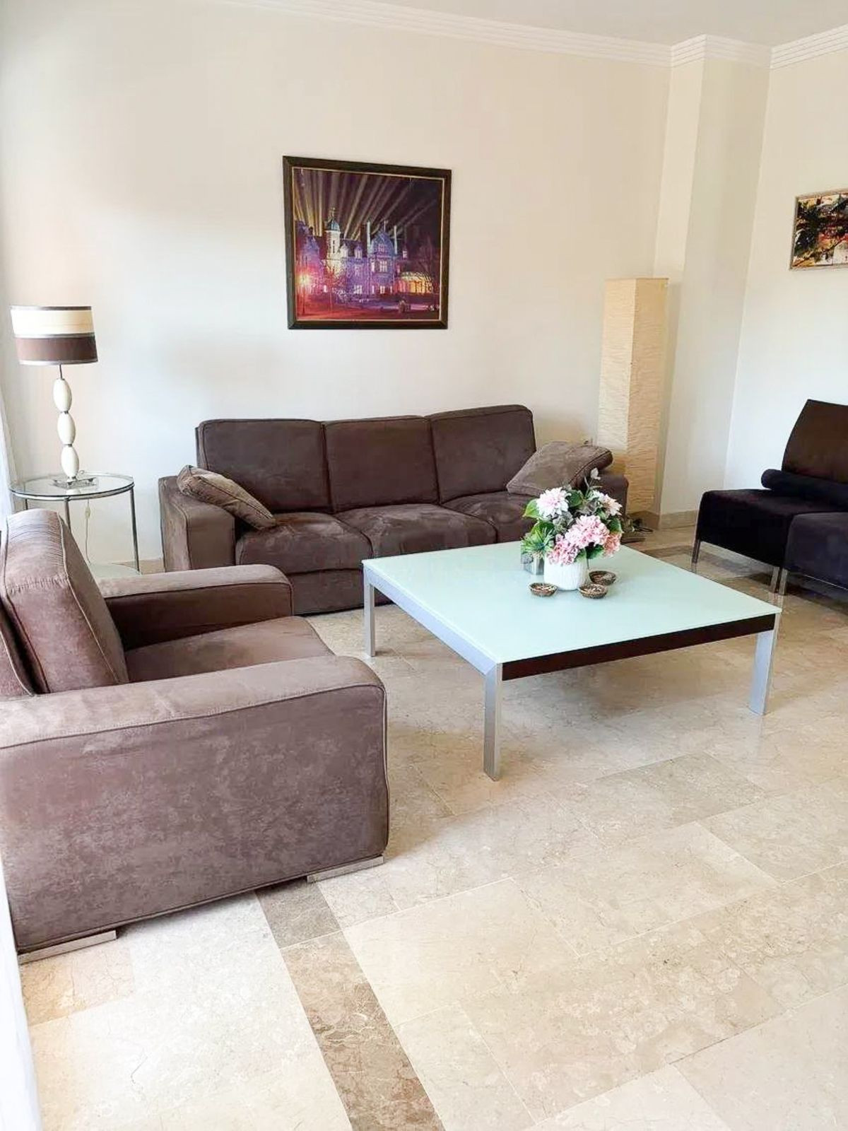 Tussenverdieping Appartement in Marbesa-5