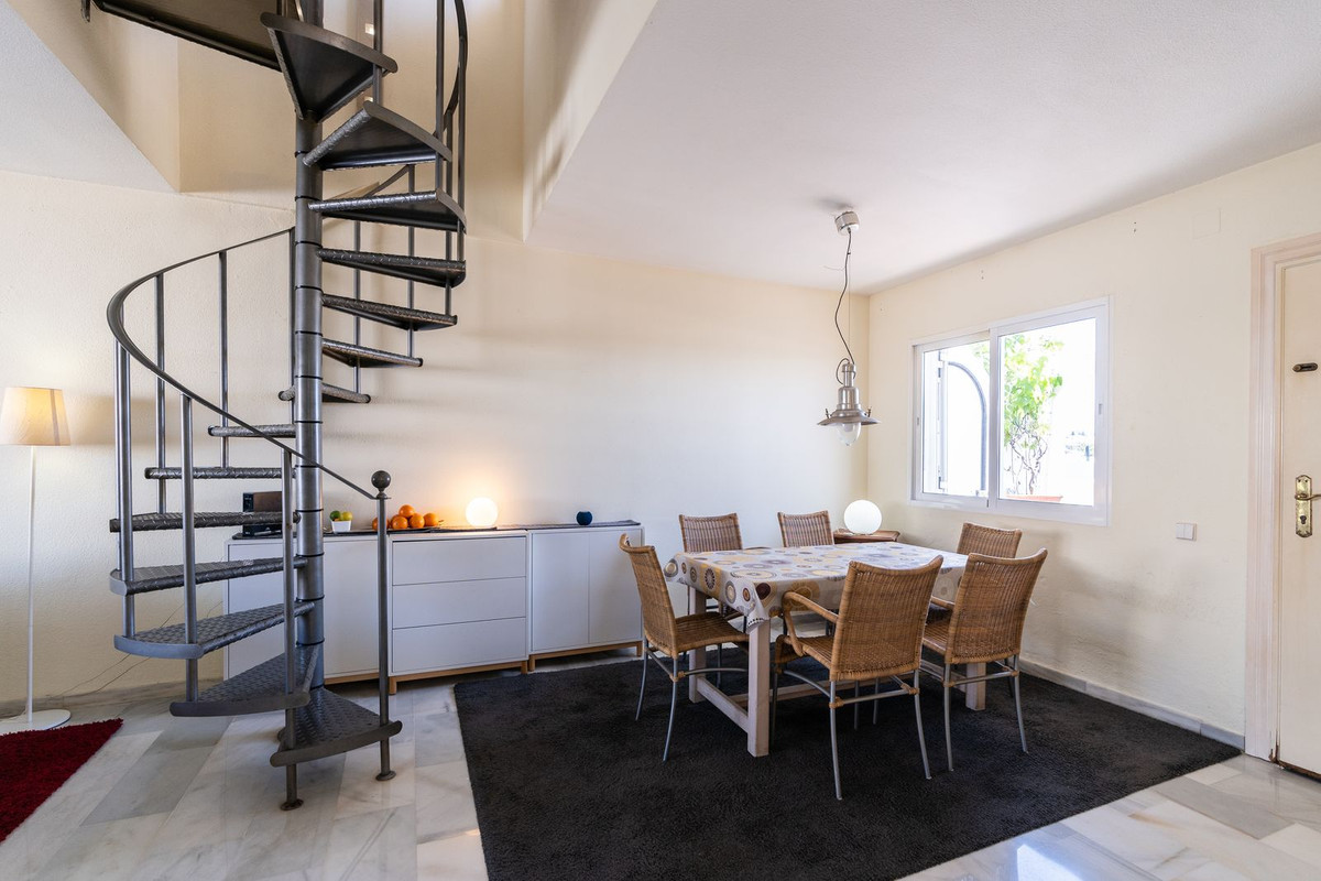 Penthouse Duplex in Marbesa-12