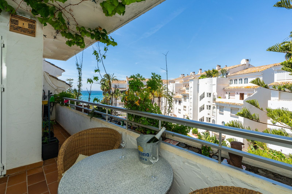 Penthouse Duplex in Marbesa-15