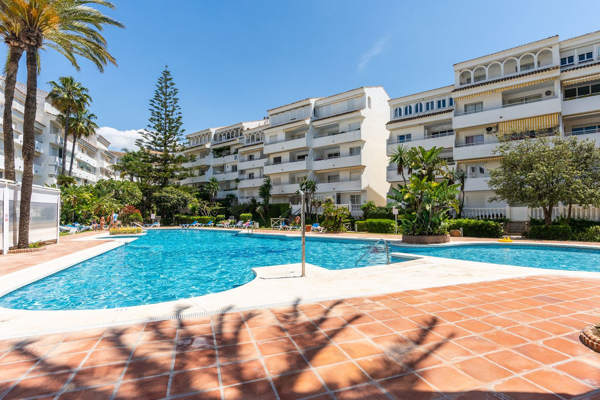 Penthouse Duplex in Marbesa-26