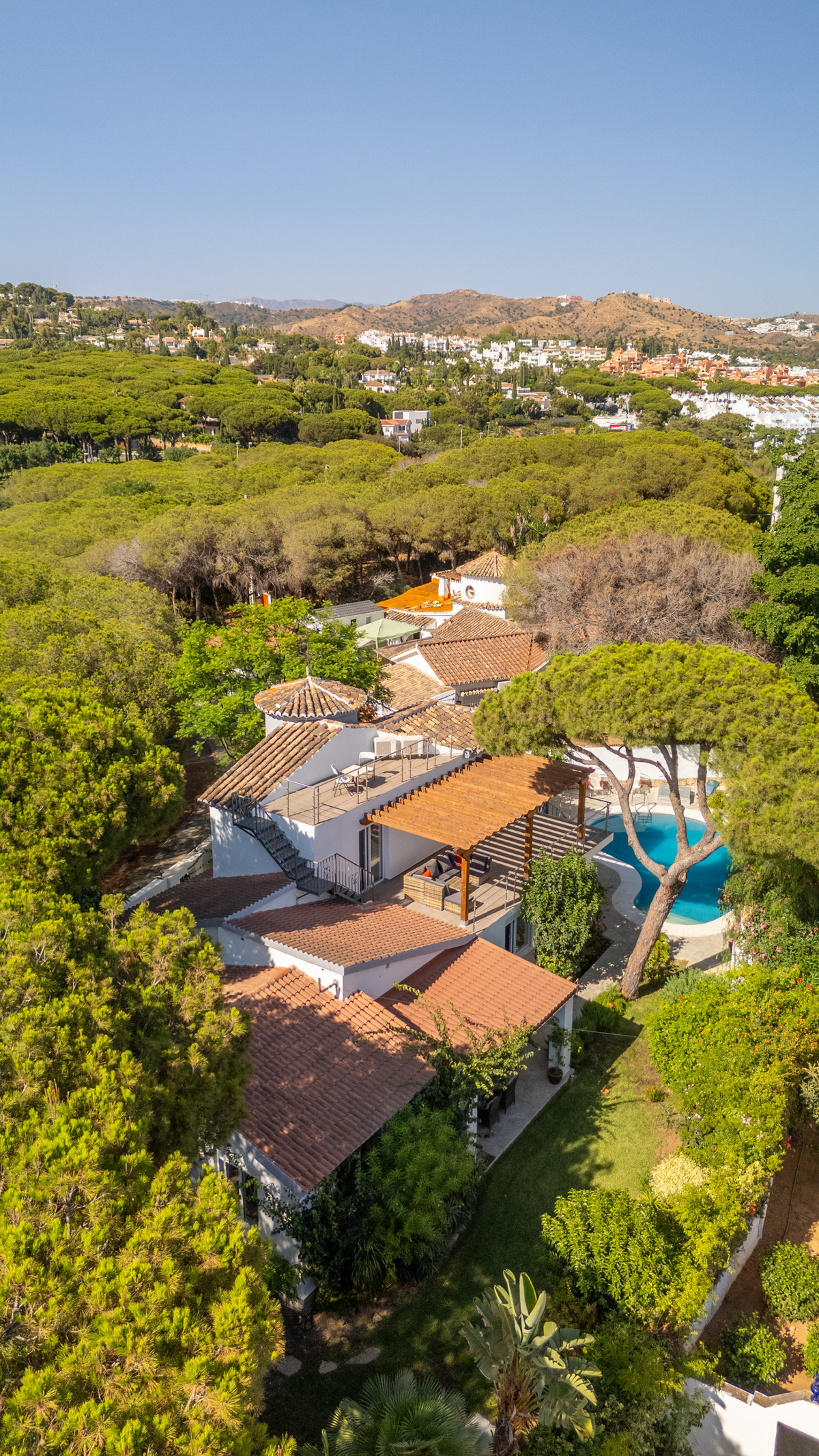 Huis te koop in Marbesa | 4 slaapkamers H5129818
